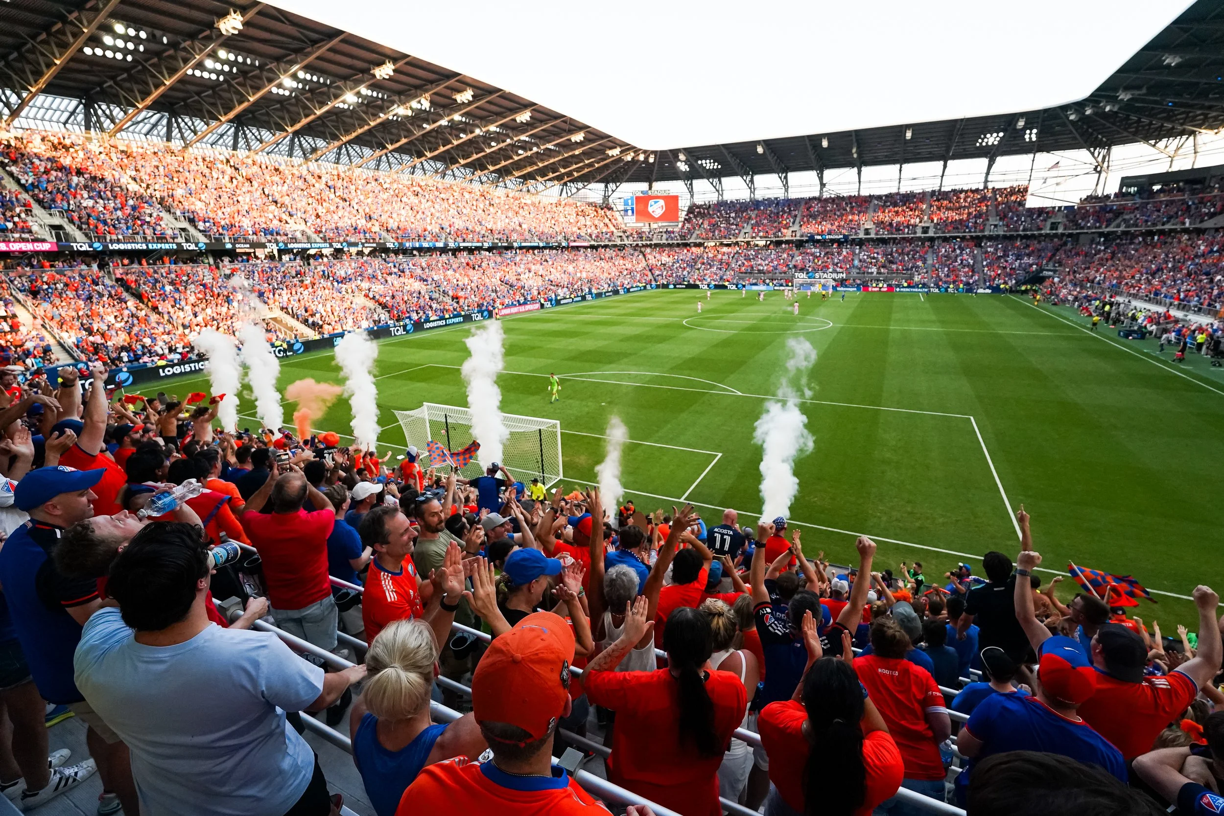 亚洲娱乐合作体育场馆全景